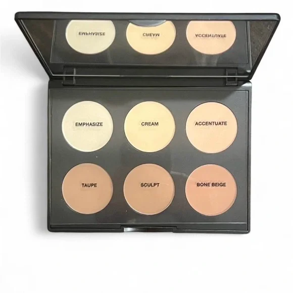 MAC Cosmetics Studio Fix Sculpt and Shape Contour Palette - Picture 2 of 2